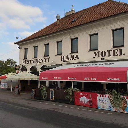 Restaurant Motel Hana Barbara Gastro sro Ostretin Exterior foto